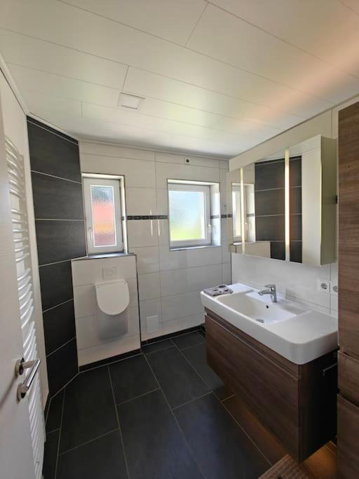 Apartment Kaufering Zewnętrze zdjęcie